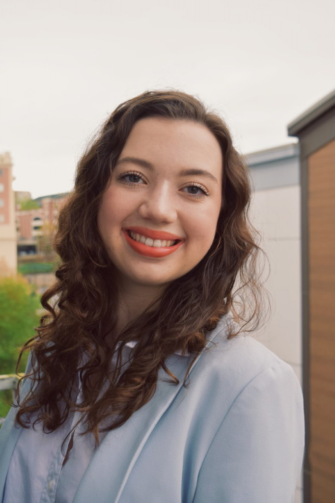 Christina DeSantis - CURO Research Assistant
